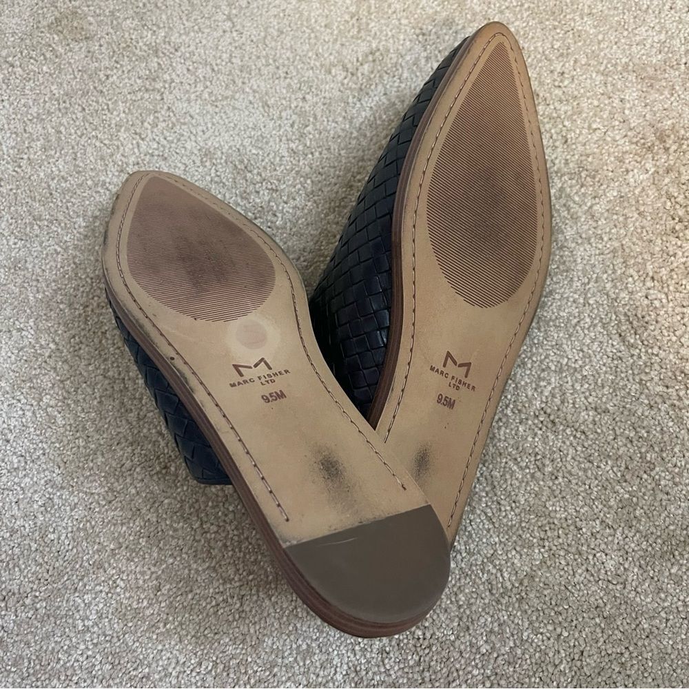 Marc Fisher Size 9.5 Slide Mules Weaved Black - image 8